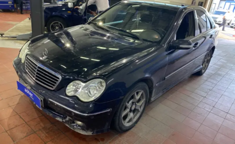 Mercedes-Benz C-Класс 2005 года за 2 700 000 тг. в Астана