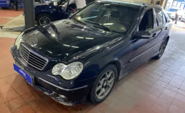 Mercedes-Benz C-Класс 2005 года за 2 700 000 тг. в Астана фото 1