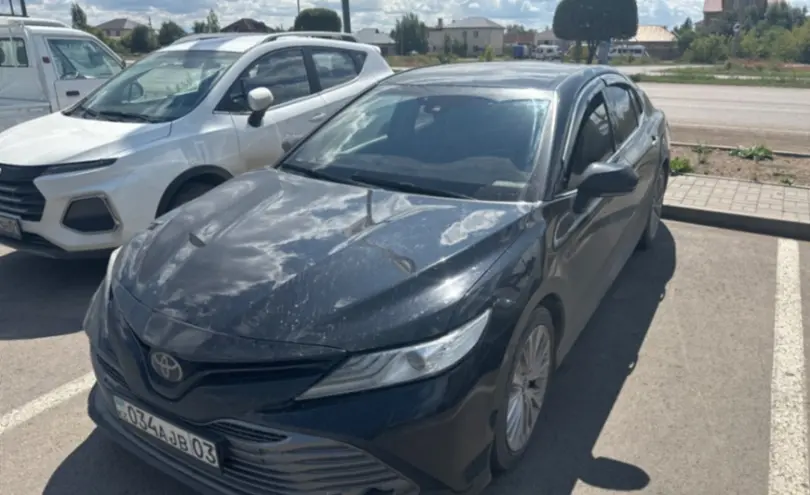 Toyota Camry 2018 года за 12 900 000 тг. в Астана