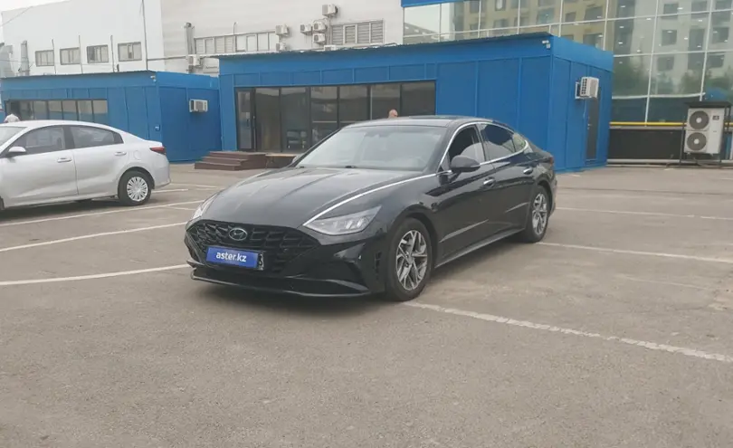 Hyundai Sonata 2020 года за 13 000 000 тг. в Алматы