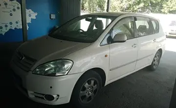 Toyota Ipsum 2001 года за 3 000 000 тг. в Алматы фото 1