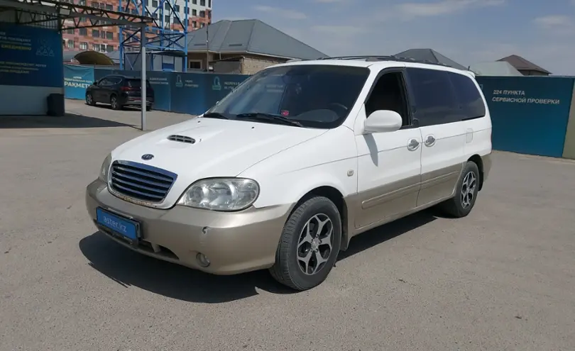 Kia Carnival 2001 года за 3 000 000 тг. в Шымкент
