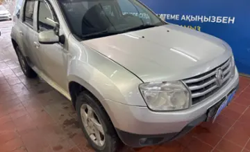 Renault Duster 2014 года за 5 200 000 тг. в Астана фото 3