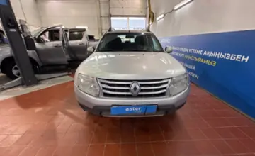 Renault Duster 2014 года за 5 200 000 тг. в Астана фото 2