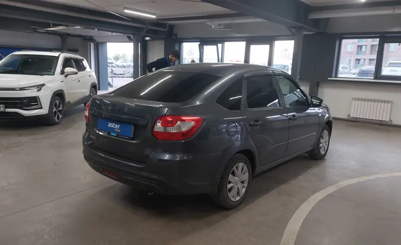 LADA (ВАЗ) Granta 2021 года за 4 000 000 тг. в Астана фото 3