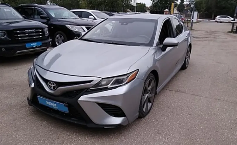Toyota Camry 2019 года за 11 500 000 тг. в Актобе