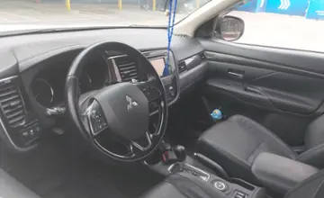 Mitsubishi Outlander 2015 года за 8 000 000 тг. в Алматы фото 5