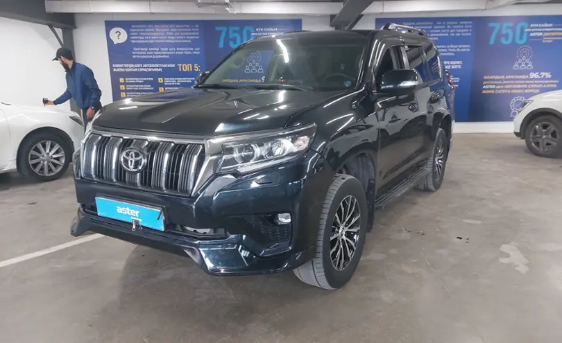 Toyota Land Cruiser Prado 2013 года за 13 900 000 тг. в Астана