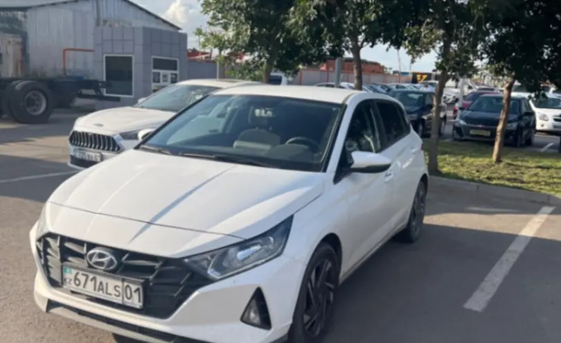 Hyundai i20 2023 года за 8 100 000 тг. в Астана