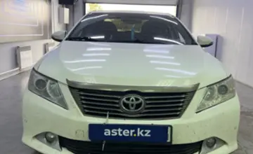 Toyota Camry 2014 года за 8 000 000 тг. в Павлодар фото 2
