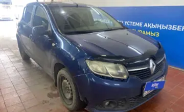 Renault Sandero 2014 года за 2 100 000 тг. в Астана фото 3