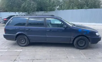 Volkswagen Passat 1995 года за 1 400 000 тг. в Уральск фото 4