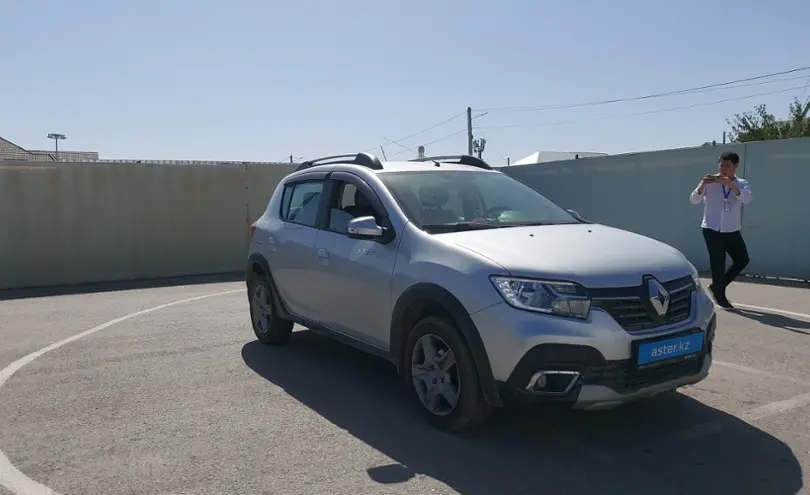 Renault Sandero 2019 года за 5 000 000 тг. в Шымкент фото 2