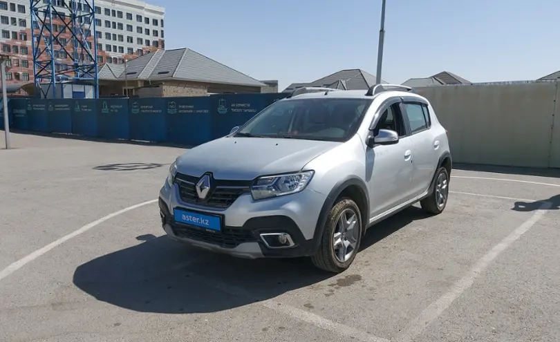 Renault Sandero 2019 года за 5 000 000 тг. в Шымкент