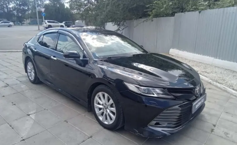 Toyota Camry 2019 года за 13 000 000 тг. в Уральск фото 3