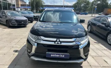 Mitsubishi Outlander 2018 года за 9 000 000 тг. в Уральск фото 2