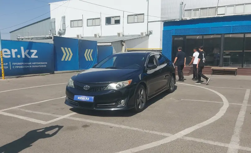Toyota Camry 2014 года за 8 000 000 тг. в Алматы