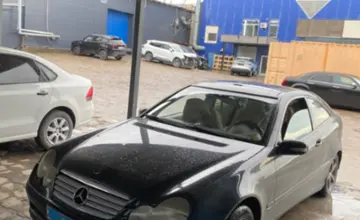 Mercedes-Benz C-Класс 2002 года за 2 200 000 тг. в Караганда фото 1