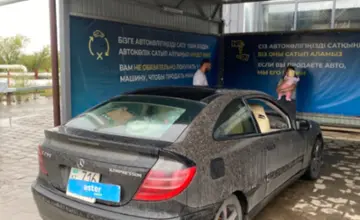 Mercedes-Benz C-Класс 2002 года за 2 200 000 тг. в Караганда