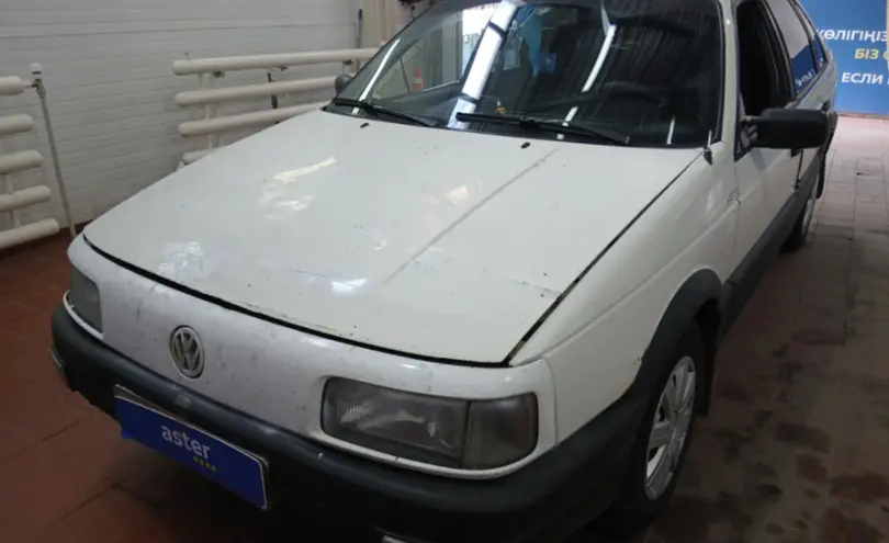 Volkswagen Passat 1988 года за 900 000 тг. в Астана