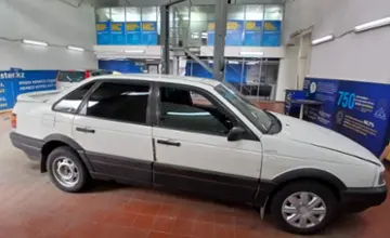 Volkswagen Passat 1988 года за 900 000 тг. в Астана фото 4