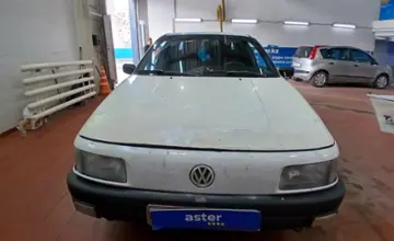 Volkswagen Passat 1988 года за 900 000 тг. в Астана фото 2