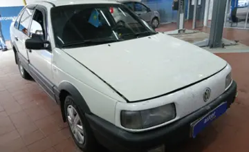 Volkswagen Passat 1988 года за 900 000 тг. в Астана фото 3