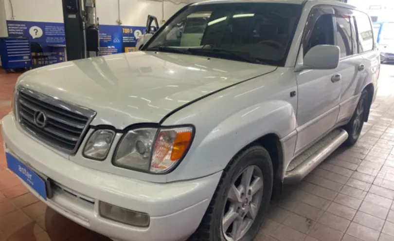 Lexus LX 2003 года за 10 000 000 тг. в Астана