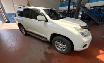 Toyota Land Cruiser Prado 2013 года за 21 000 000 тг. в Астана фото 4