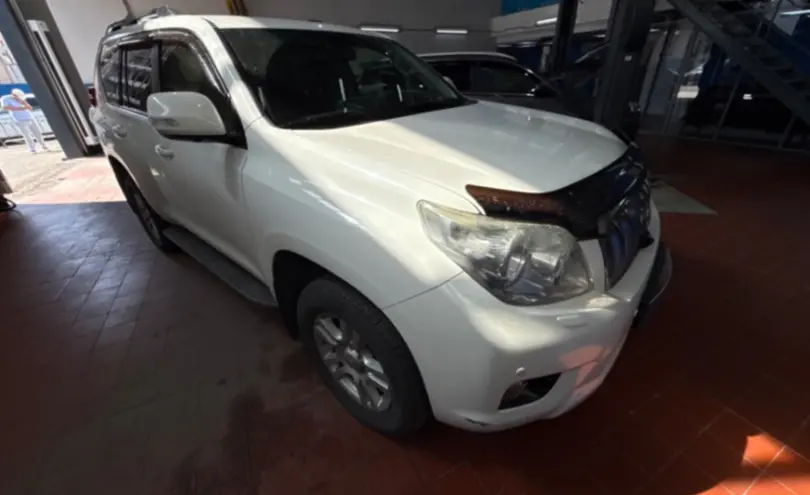 Toyota Land Cruiser Prado 2013 года за 21 000 000 тг. в Астана фото 3
