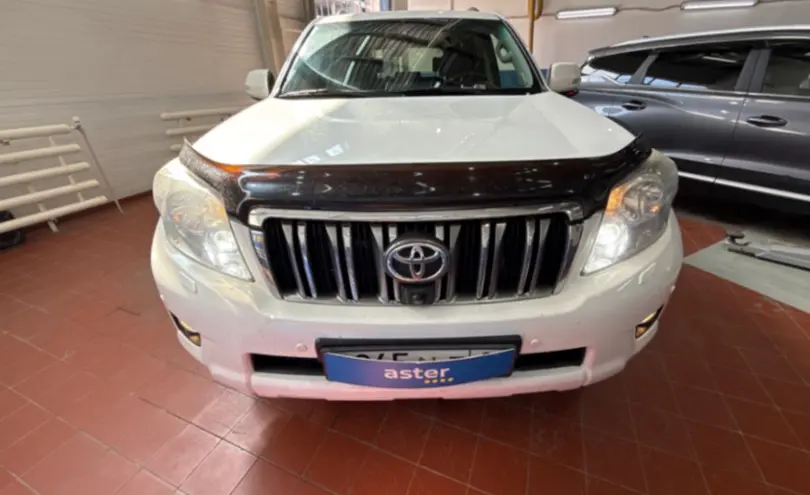 Toyota Land Cruiser Prado 2013 года за 21 000 000 тг. в Астана фото 2