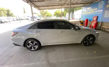 Hyundai Elantra 2023 года за 12 000 000 тг. в Алматы фото 4