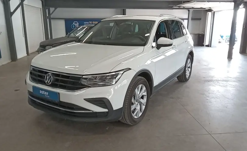Volkswagen Tiguan 2021 года за 16 700 000 тг. в Астана