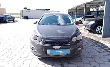 Chevrolet Aveo 2013 года за 3 000 000 тг. в Караганда фото 2