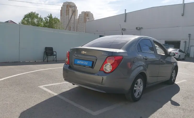 Chevrolet Aveo 2014 года за 4 500 000 тг. в Шымкент фото 3