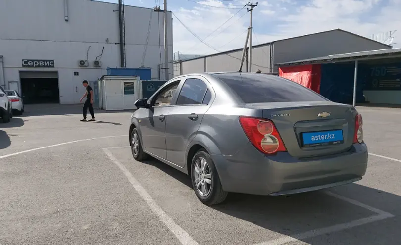 Chevrolet Aveo 2014 года за 4 500 000 тг. в Шымкент фото 4