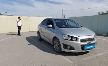 Chevrolet Aveo 2013 года за 3 800 000 тг. в Шымкент фото 2