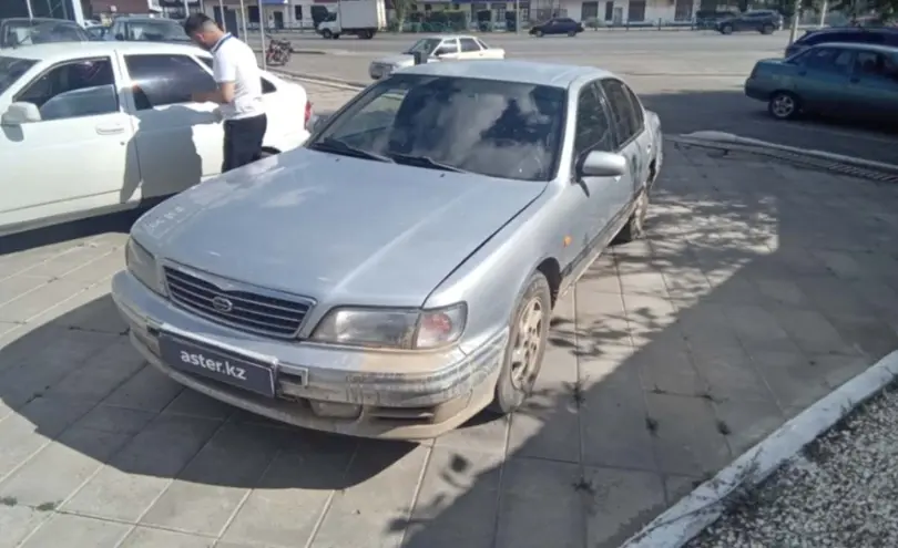 Nissan Maxima 1996 года за 2 300 000 тг. в Уральск