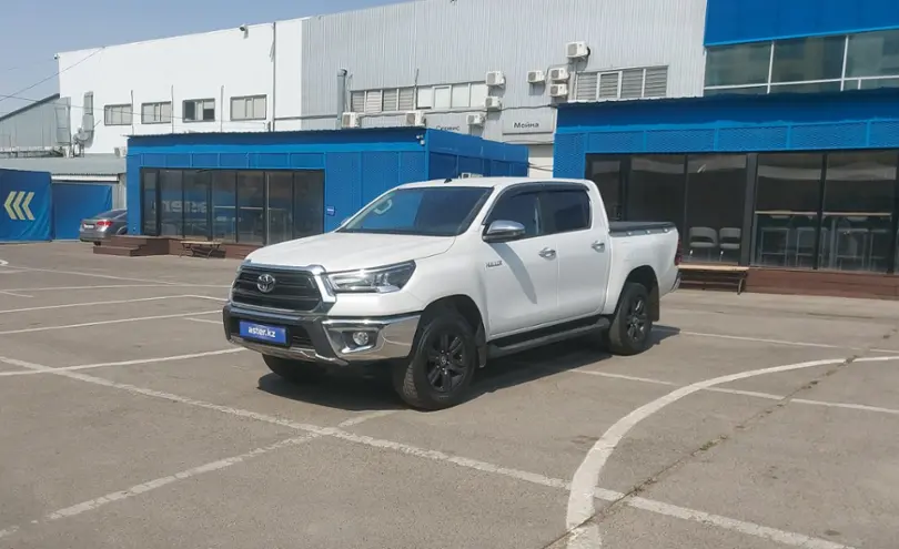 Toyota Hilux 2023 года за 23 000 000 тг. в Алматы