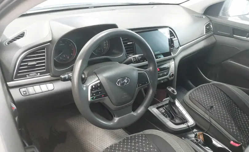 Hyundai Elantra 2018 года за 7 500 000 тг. в Астана фото 5