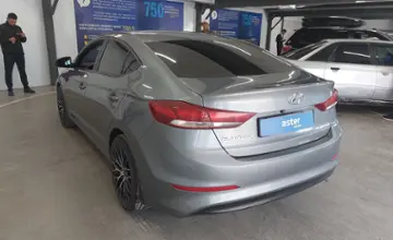 Hyundai Elantra 2018 года за 7 500 000 тг. в Астана фото 4