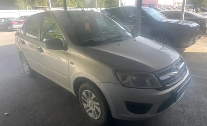 LADA (ВАЗ) Granta 2018 года за 3 800 000 тг. в Алматы фото 3