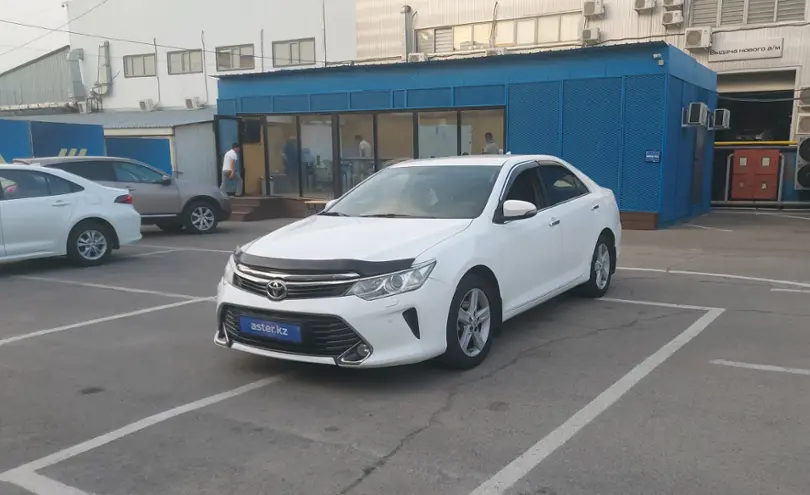 Toyota Camry 2015 года за 10 000 000 тг. в Алматы