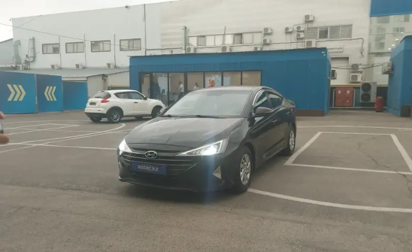 Hyundai Elantra 2019 года за 7 500 000 тг. в Алматы