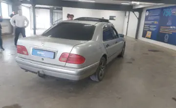 Mercedes-Benz E-Класс 1998 года за 3 300 000 тг. в Астана фото 3