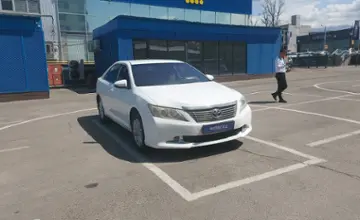 Toyota Camry 2014 года за 8 350 000 тг. в Алматы фото 2