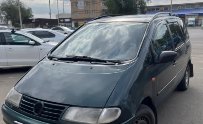 Volkswagen Sharan 1997 года за 2 000 000 тг. в Уральск