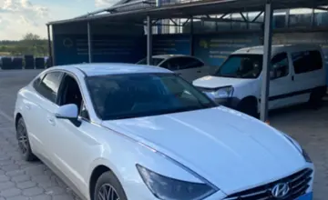 Hyundai Sonata 2021 года за 12 500 000 тг. в Караганда фото 3