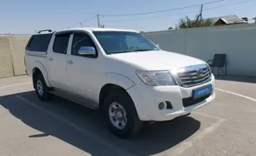Toyota Hilux 2014 года за 10 000 000 тг. в Шымкент фото 2