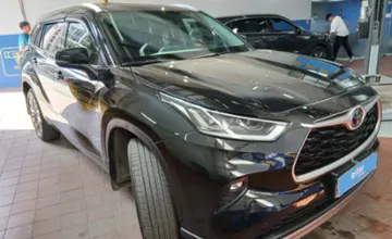 Toyota Highlander 2023 года за 25 000 000 тг. в Астана фото 3